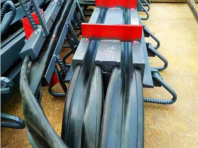 伸缩缝胶条安装-更换